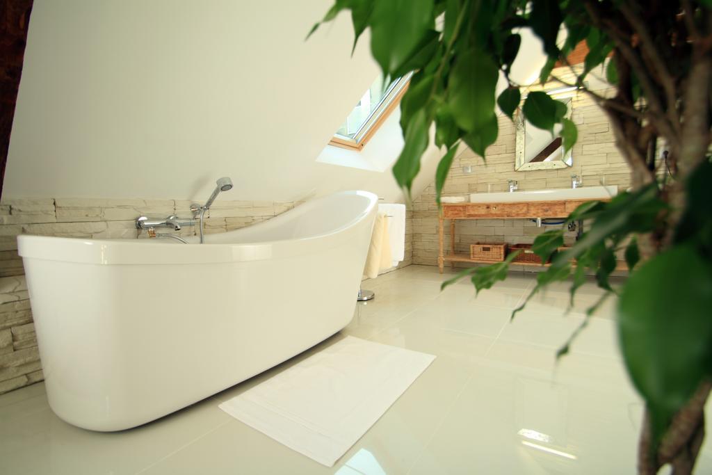 Hotel Spa Le Miel Des Muses Brive-la-Gaillarde Zimmer foto